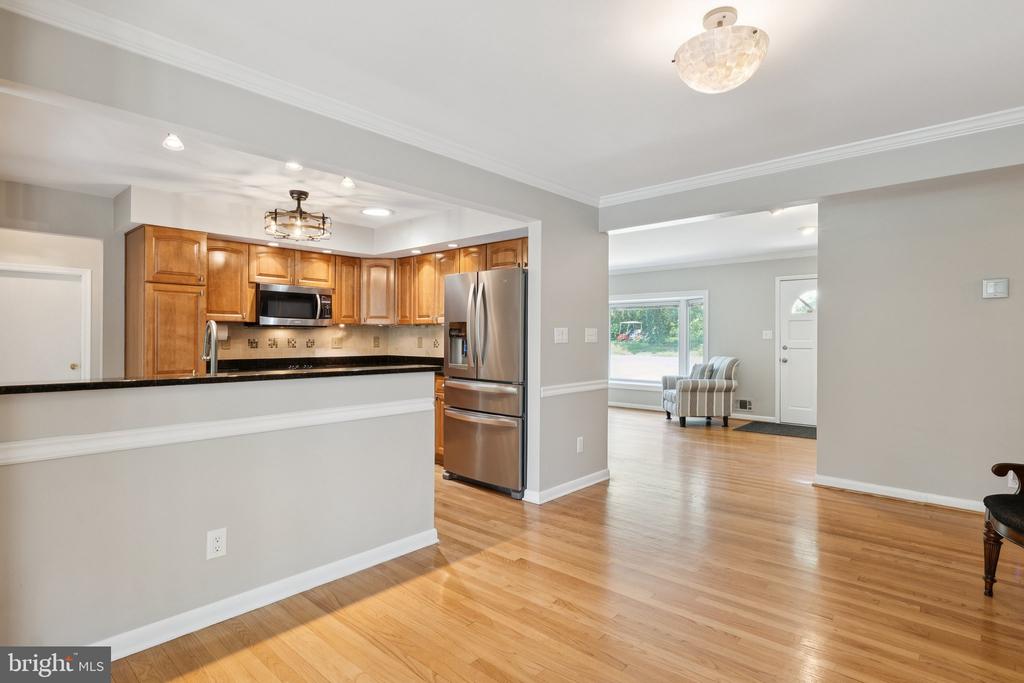 346 EDGEWATER ROAD