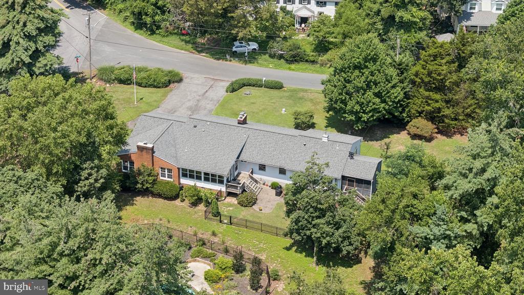 346 EDGEWATER ROAD