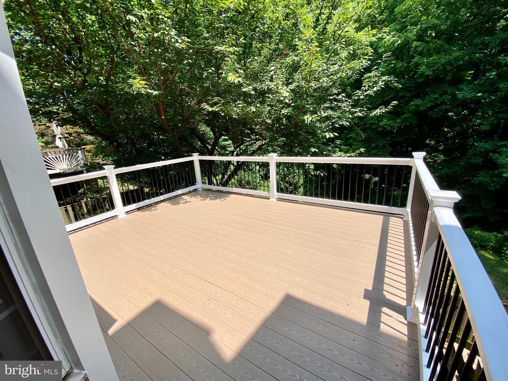 516 ANDREW HILL ROAD