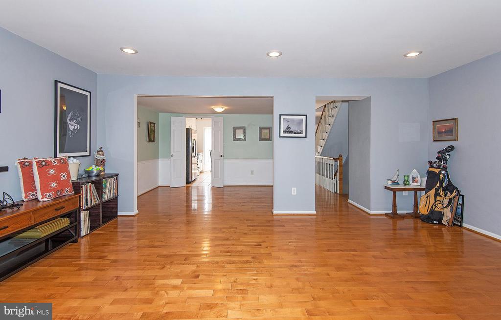 516 ANDREW HILL ROAD