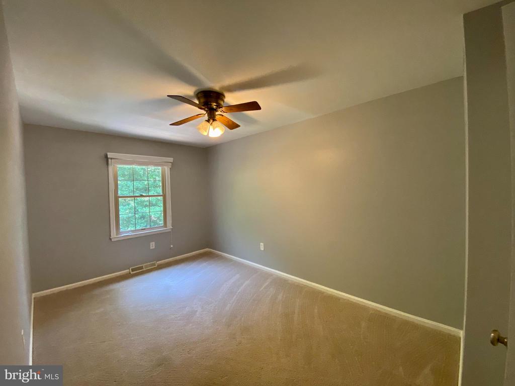 516 ANDREW HILL ROAD