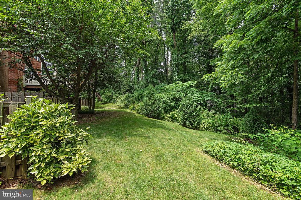 516 ANDREW HILL ROAD