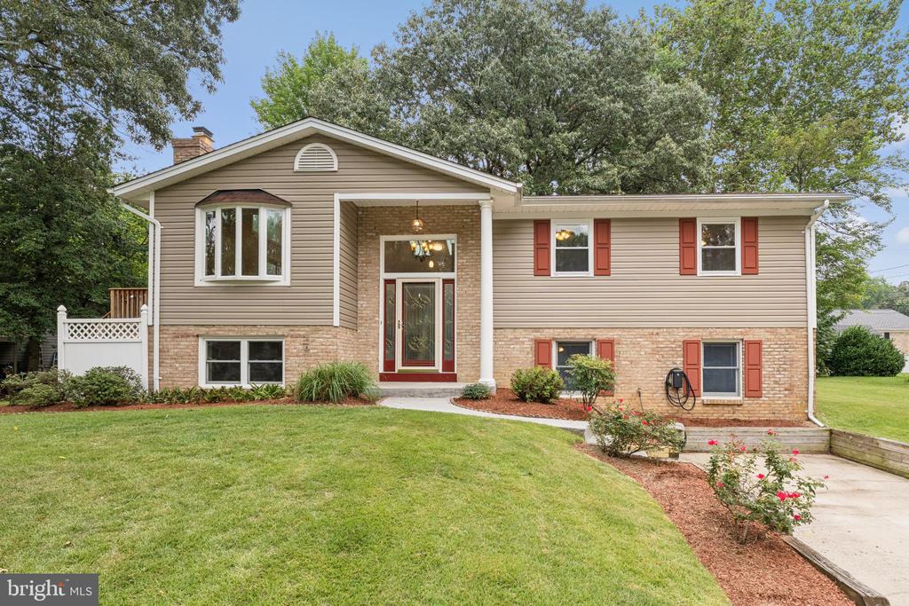 485 WHITE CEDAR LANE
