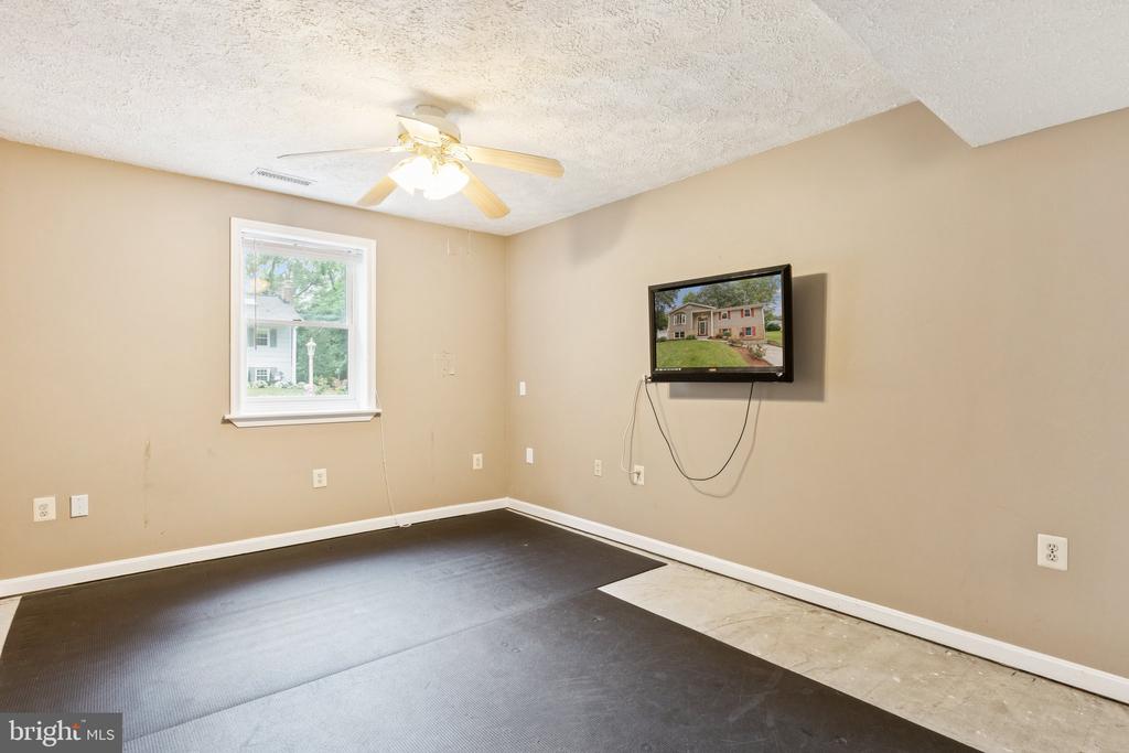 485 WHITE CEDAR LANE