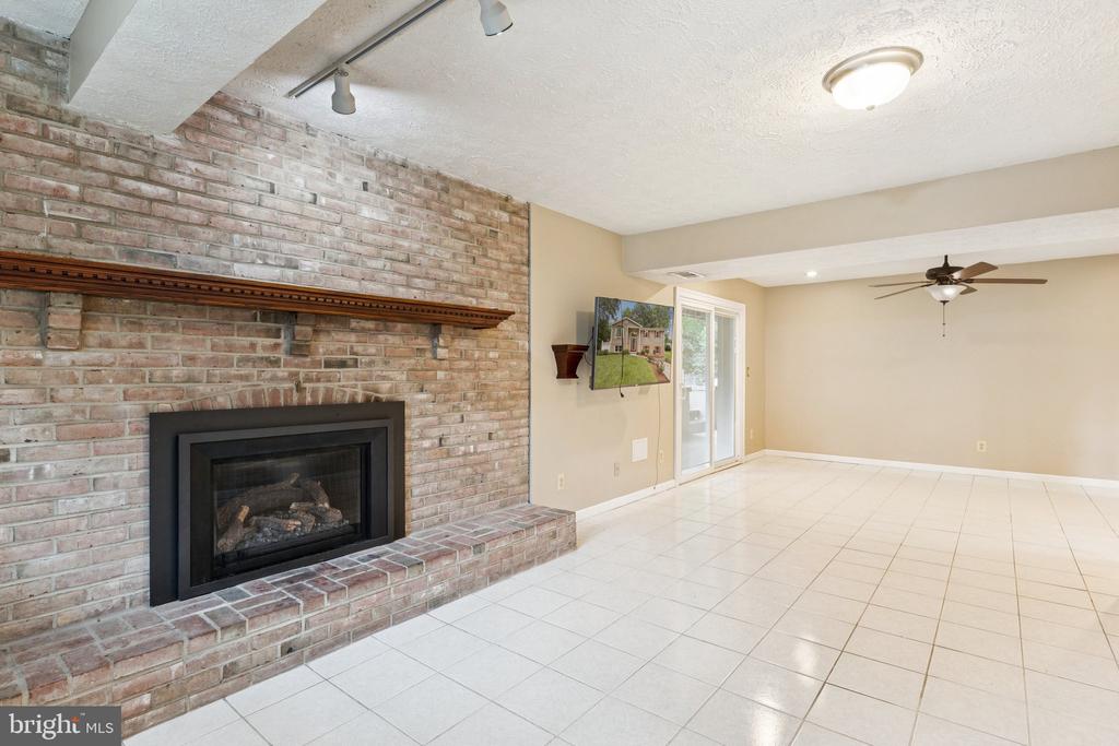 485 WHITE CEDAR LANE