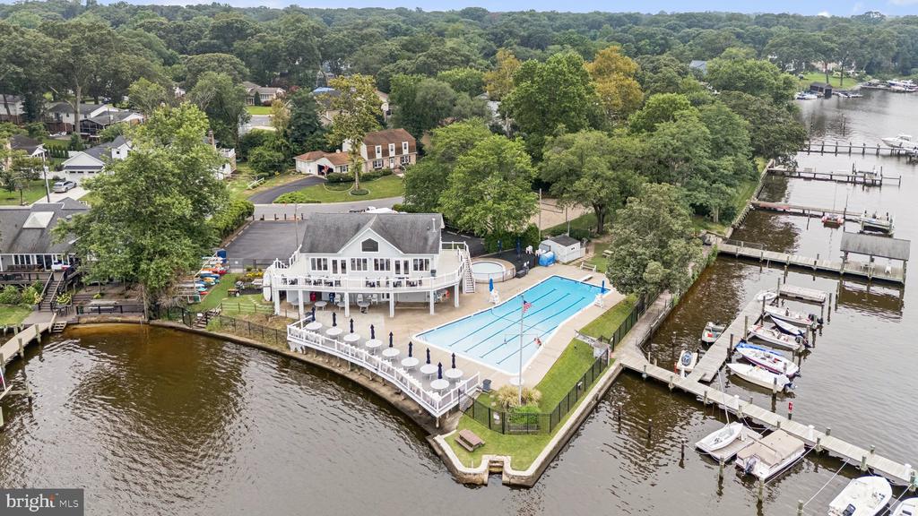 485 WHITE CEDAR LANE