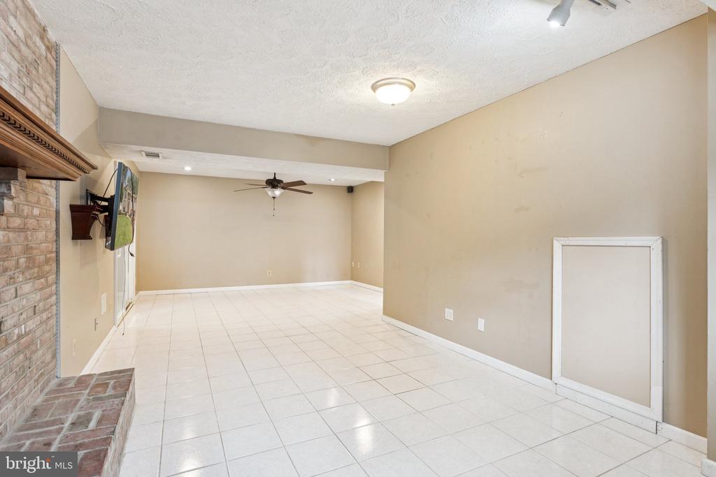 485 WHITE CEDAR LANE