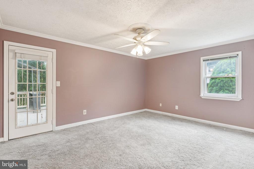 485 WHITE CEDAR LANE
