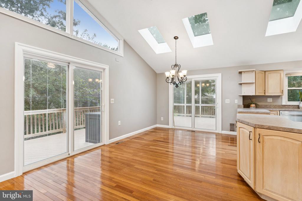 485 WHITE CEDAR LANE