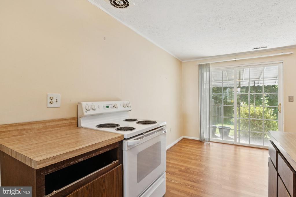 8279 SEBRING COURT