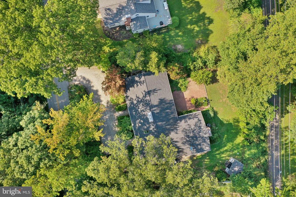 315 OLD COUNTY ROAD