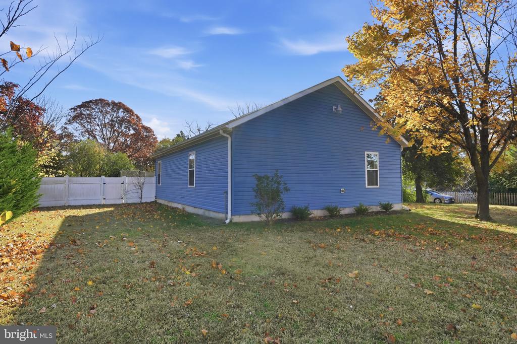 339 BEACH AVENUE