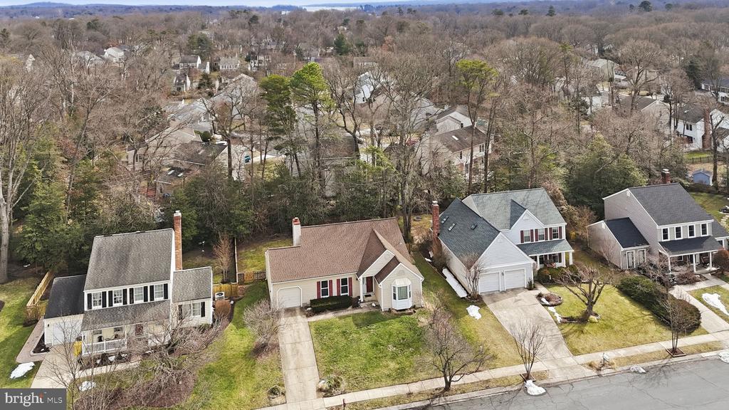 291 TOLSTOY LANE