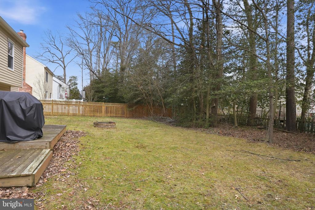 291 TOLSTOY LANE