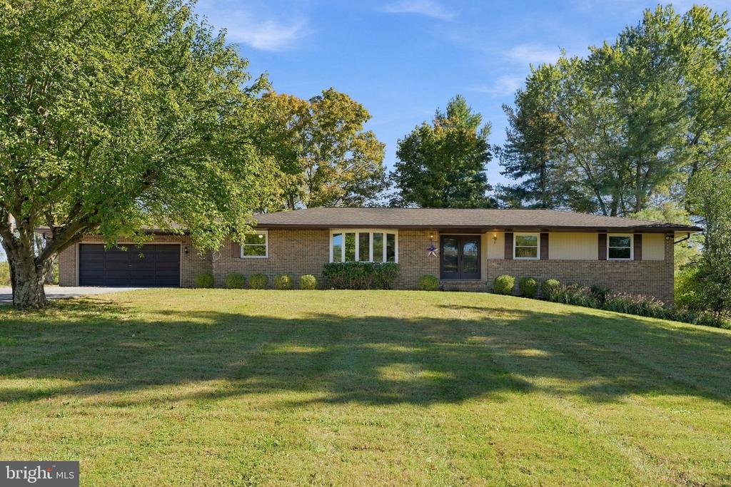 12216 MOUNT ALBERT ROAD