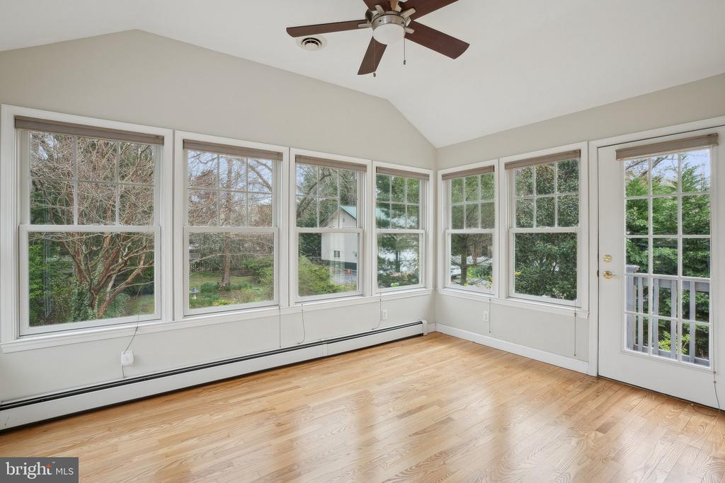 1003 BAYSIDE DRIVE