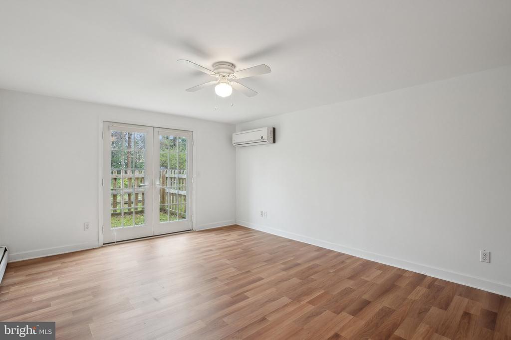 1003 BAYSIDE DRIVE
