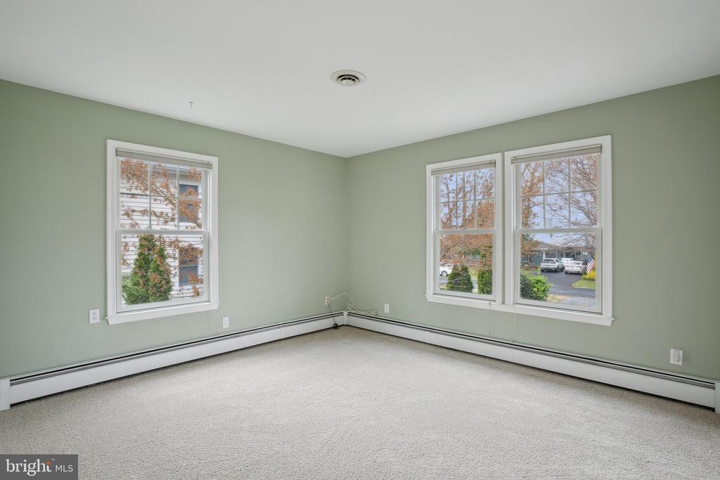 1003 BAYSIDE DRIVE