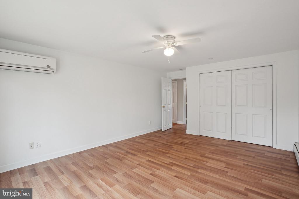 1003 BAYSIDE DRIVE