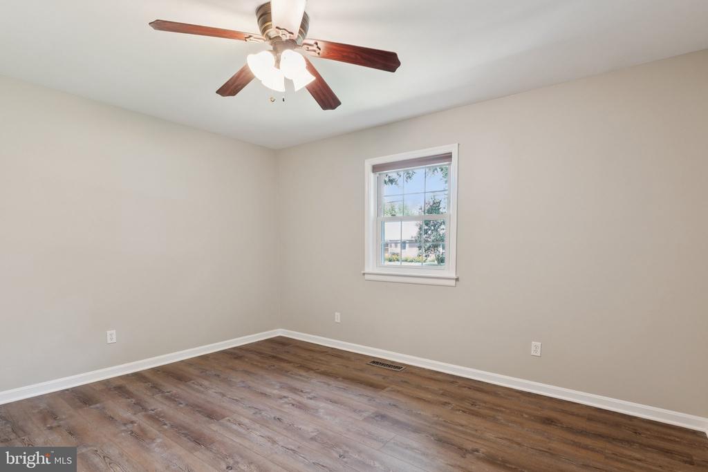 123 NEW JERSEY ROAD