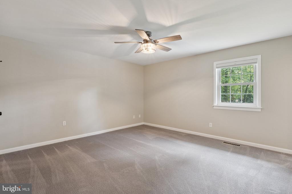 123 NEW JERSEY ROAD