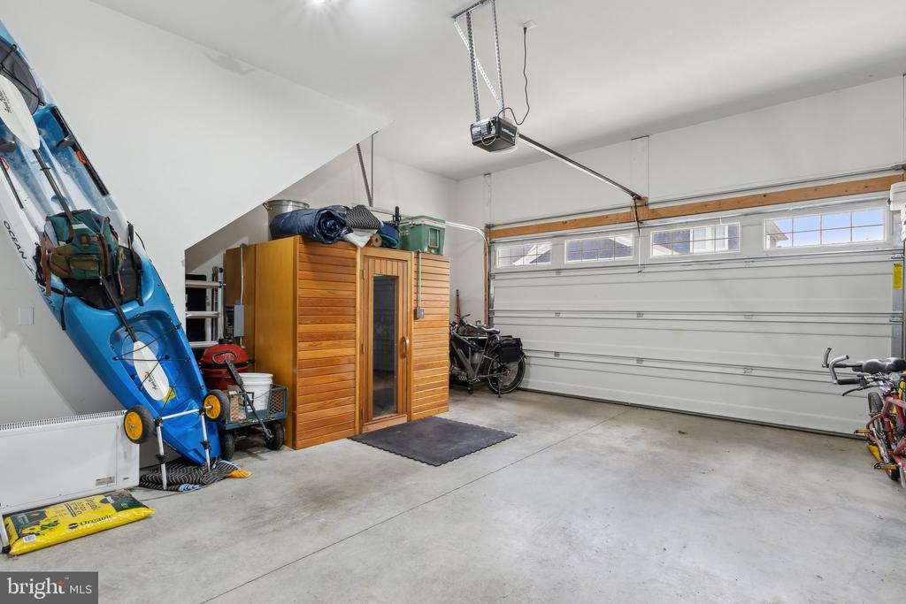8071 FOX SQUIRREL WAY