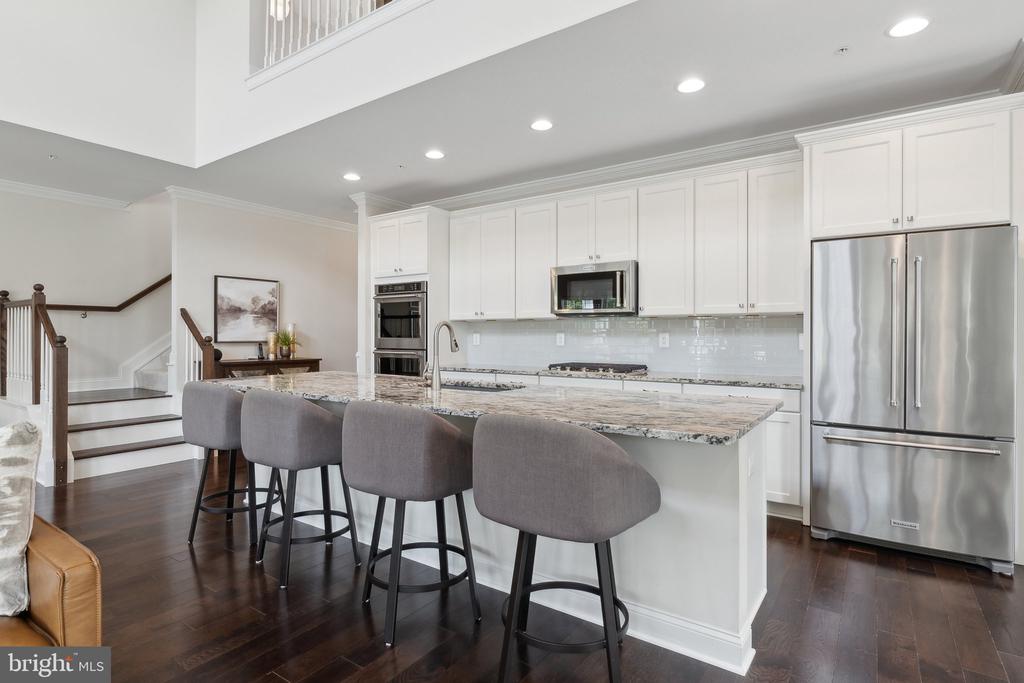 8071 FOX SQUIRREL WAY