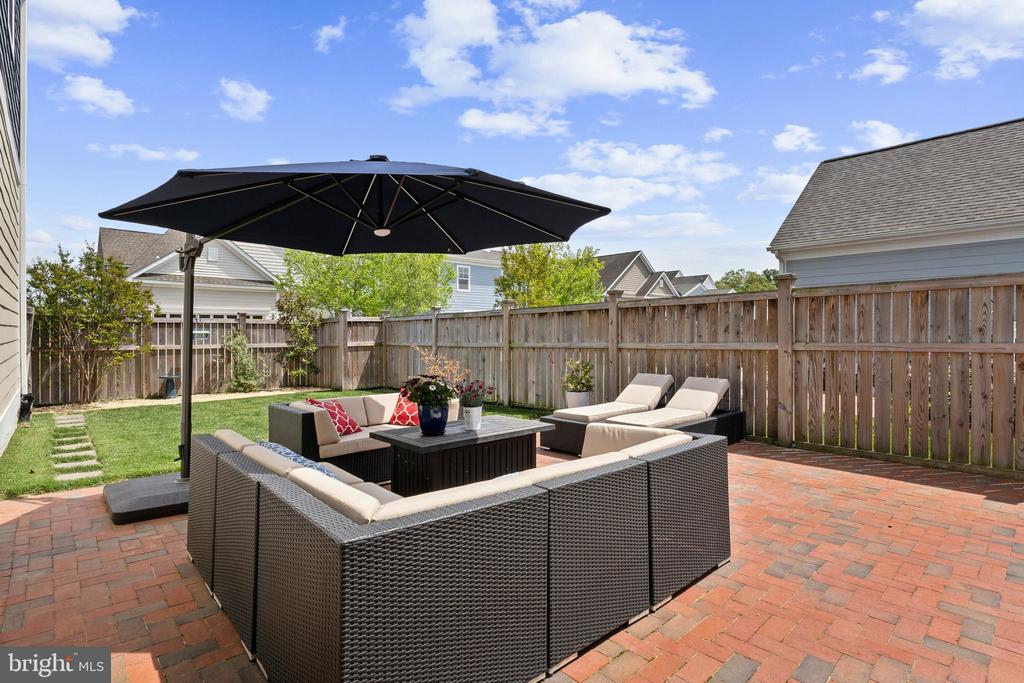 8071 FOX SQUIRREL WAY