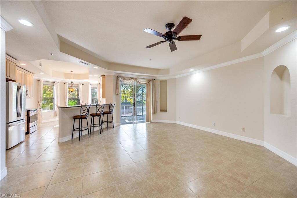 3600 Lansing LOOP # 103