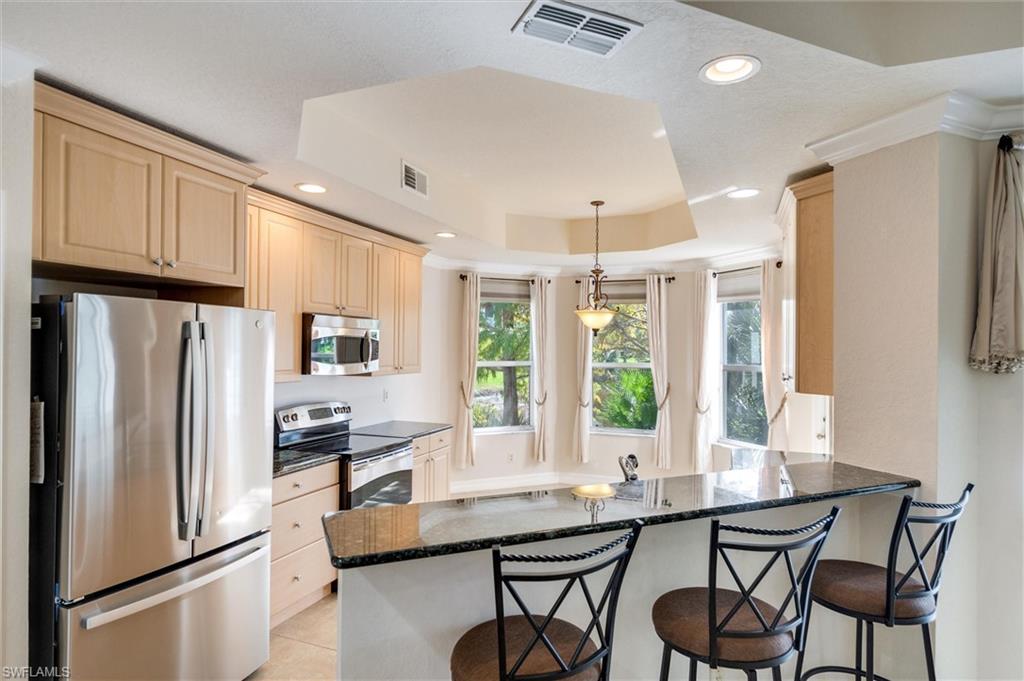 3600 Lansing LOOP # 103