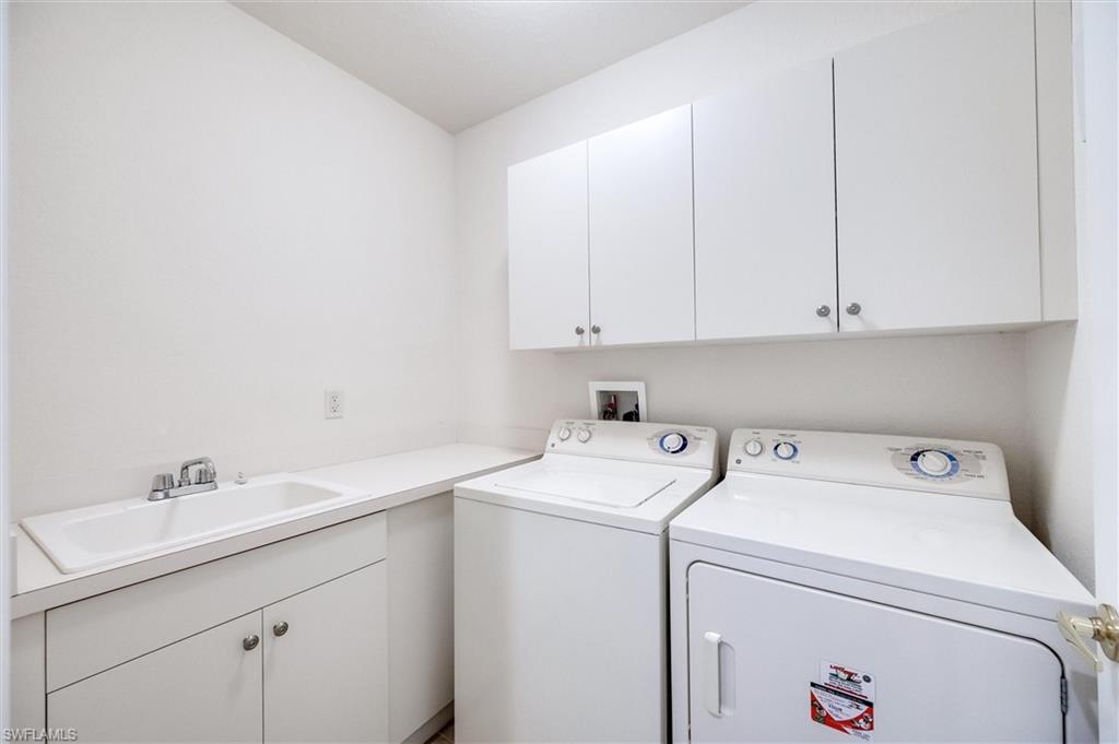 3600 Lansing LOOP # 103