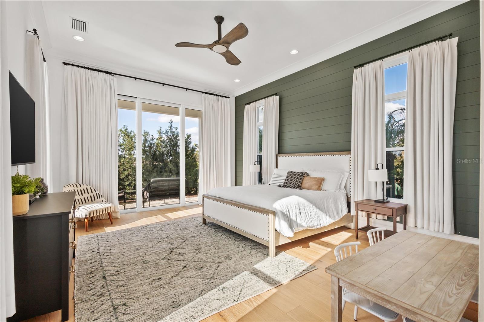 450 MUIRFIELD LOOP