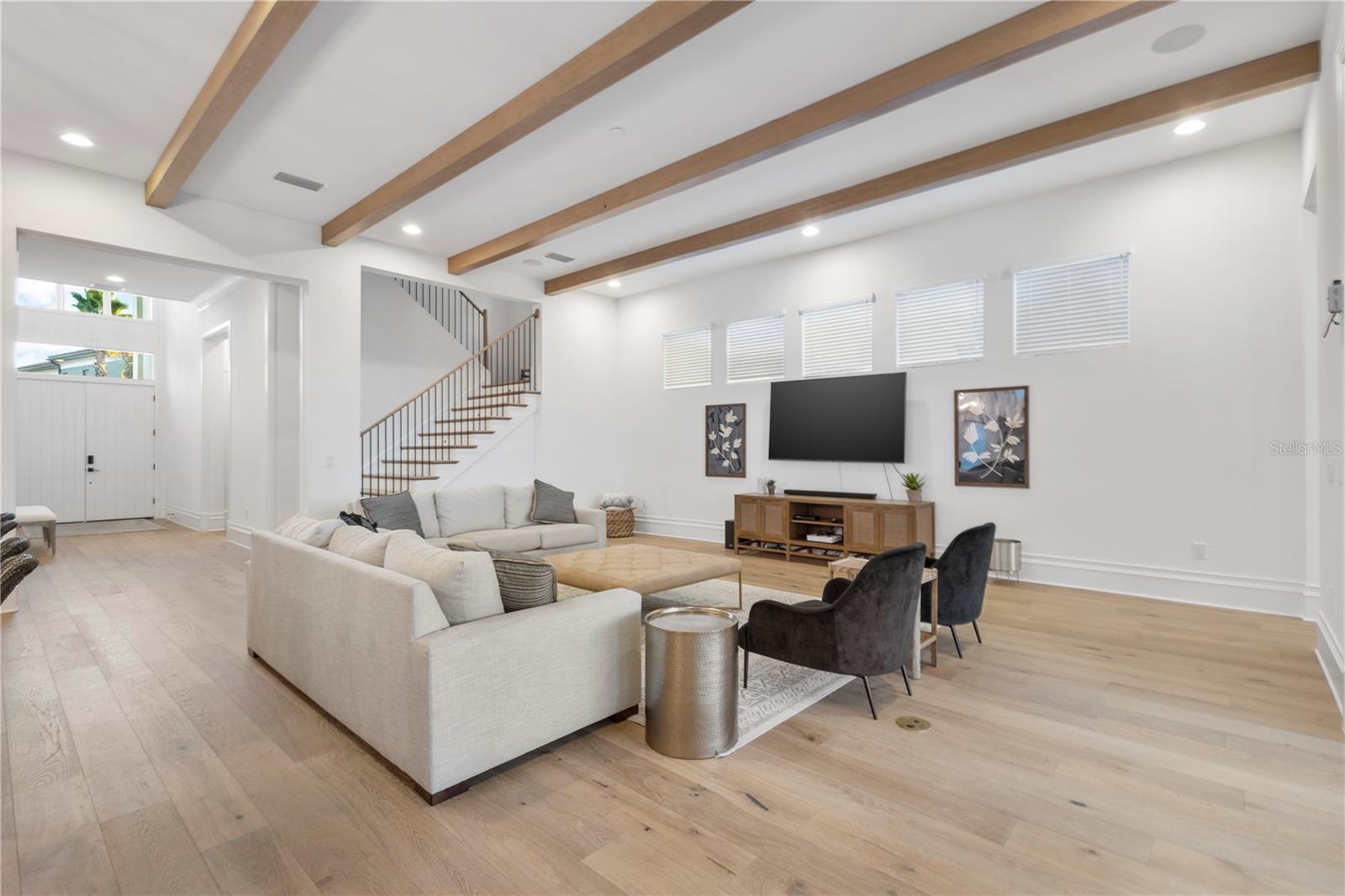 450 MUIRFIELD LOOP