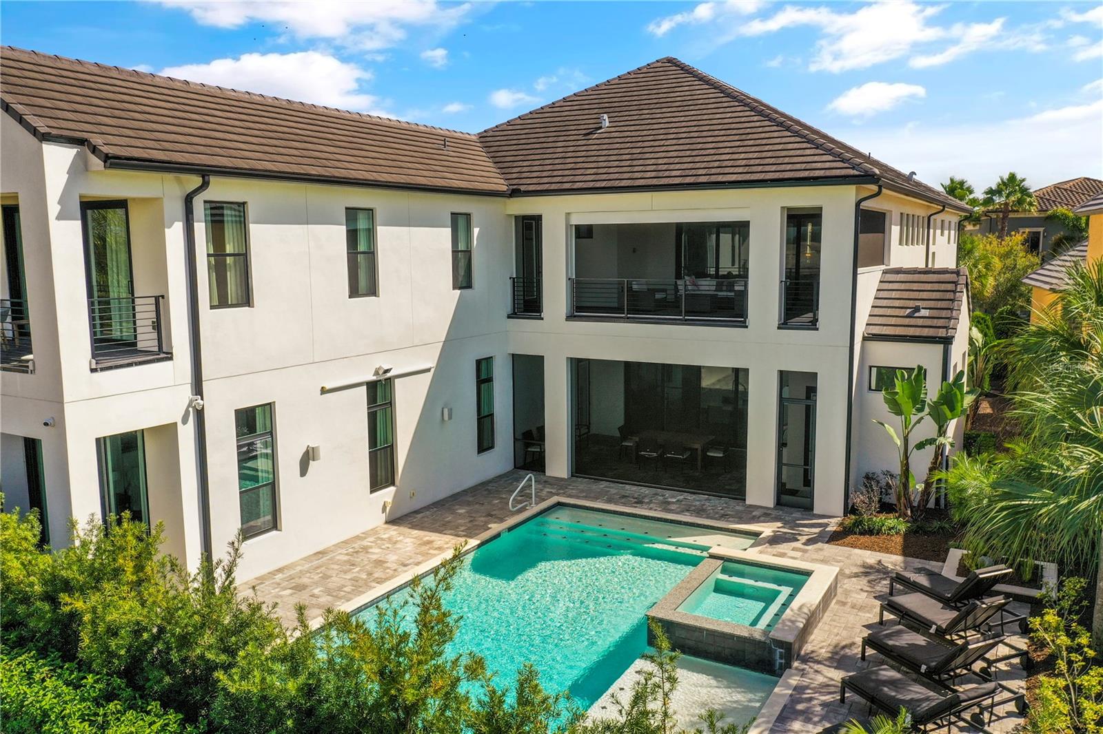 450 MUIRFIELD LOOP