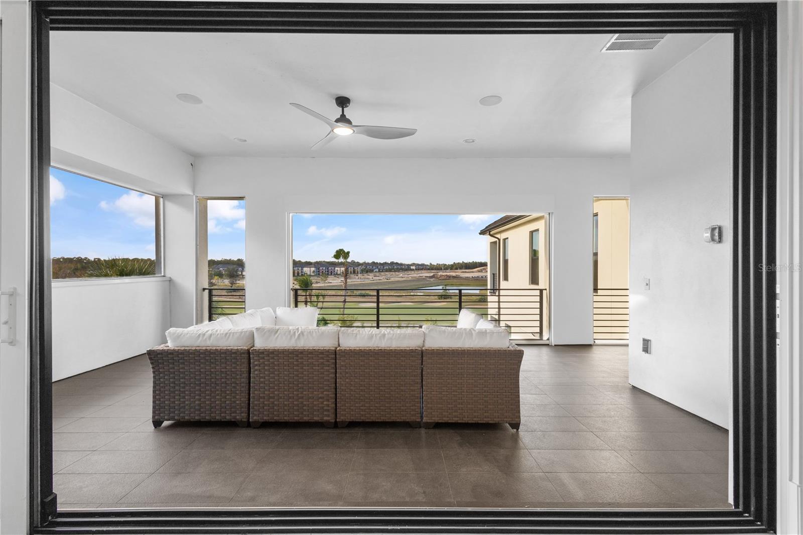 450 MUIRFIELD LOOP