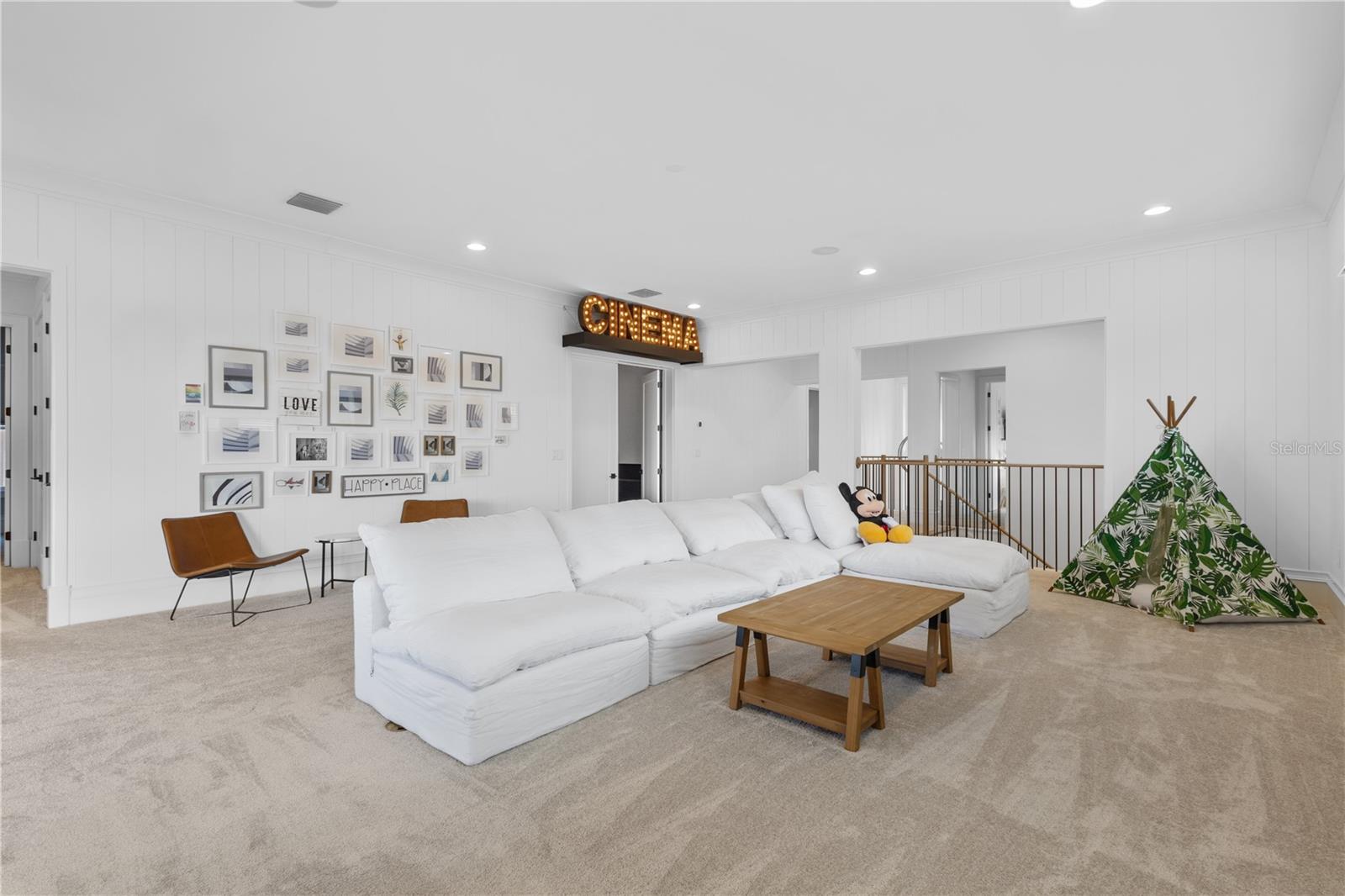 450 MUIRFIELD LOOP