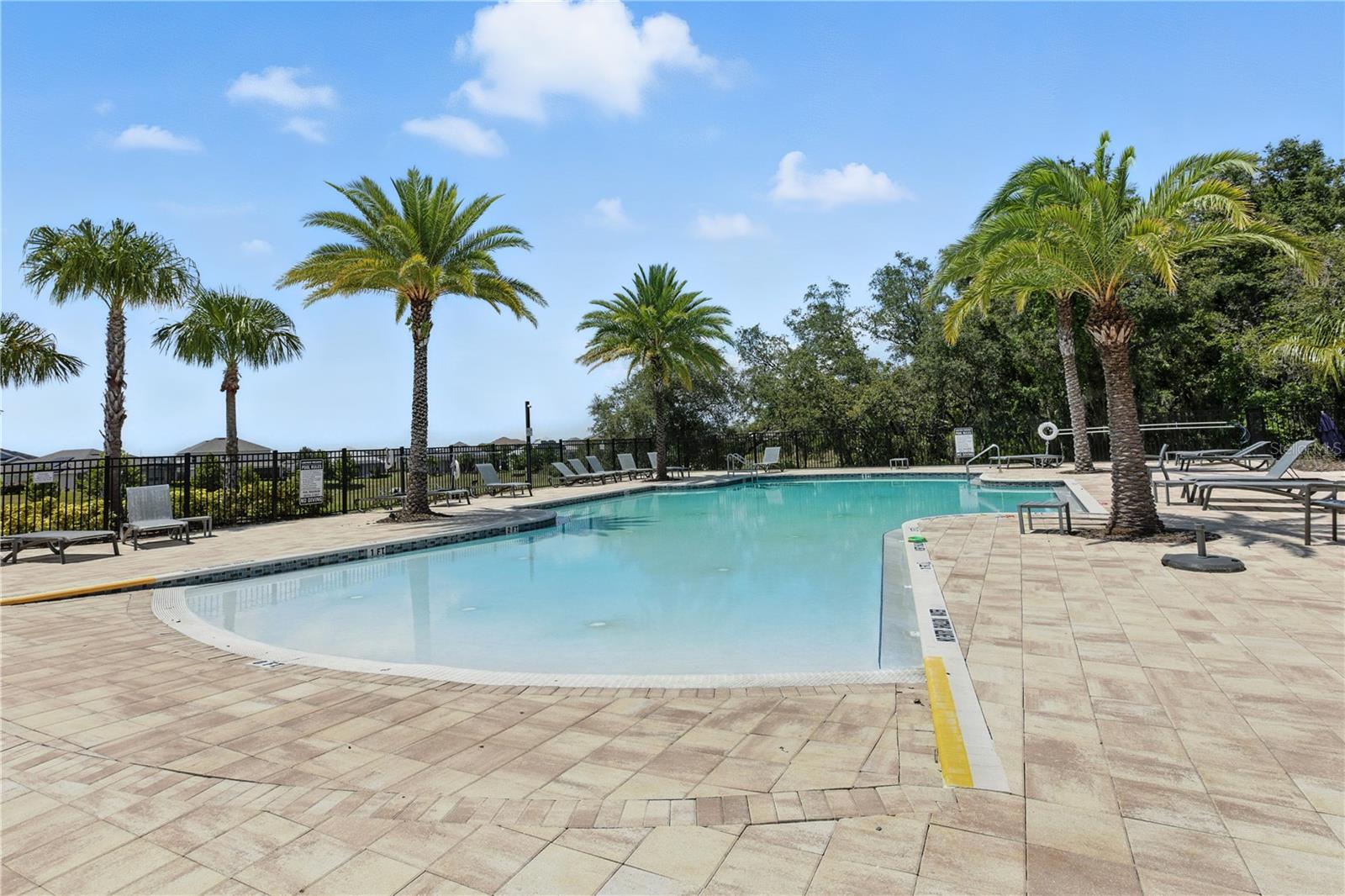 3198 SAILING PIER AVE