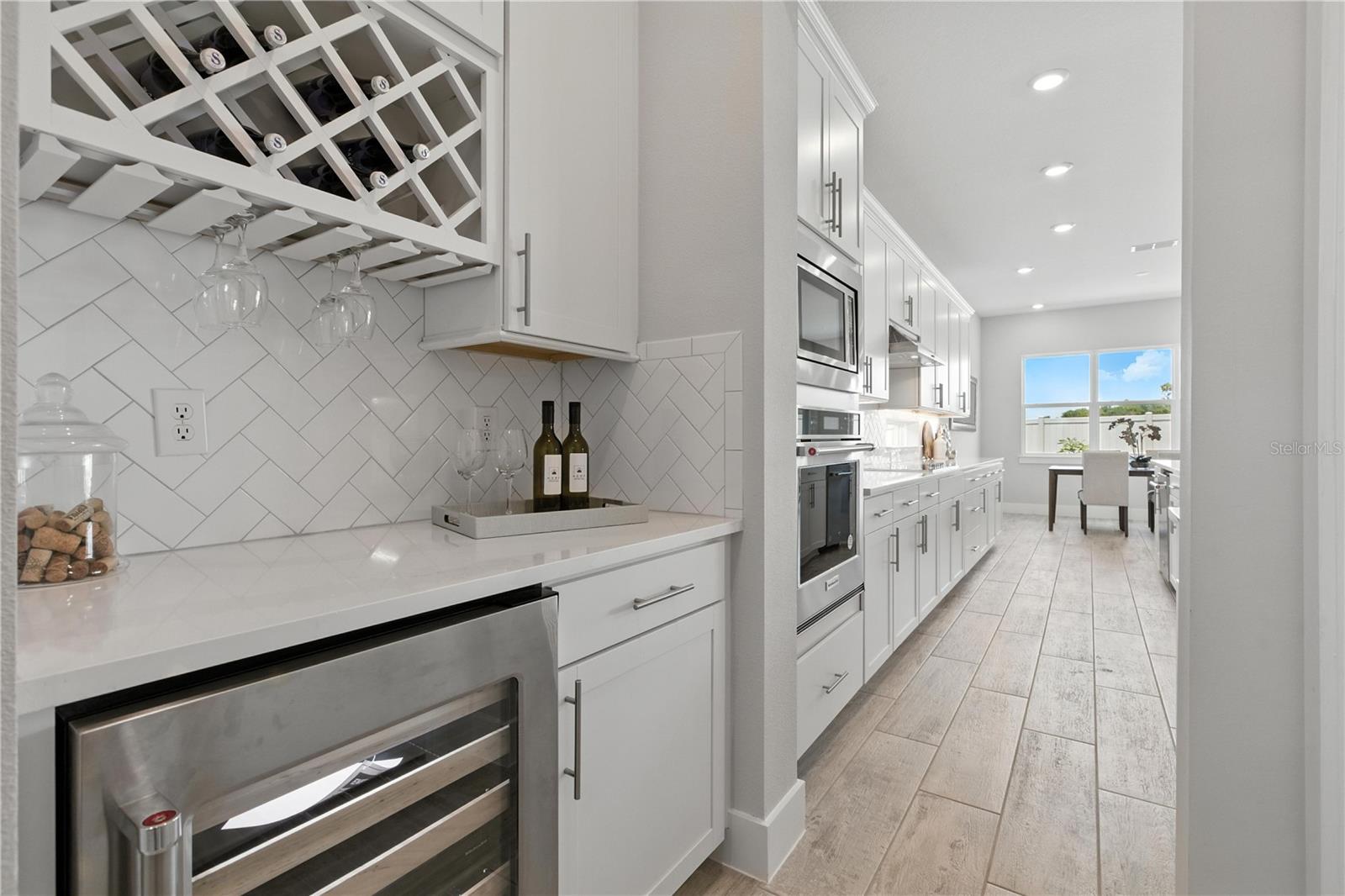 3198 SAILING PIER AVE