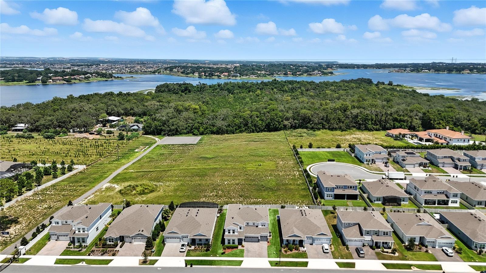 3198 SAILING PIER AVE