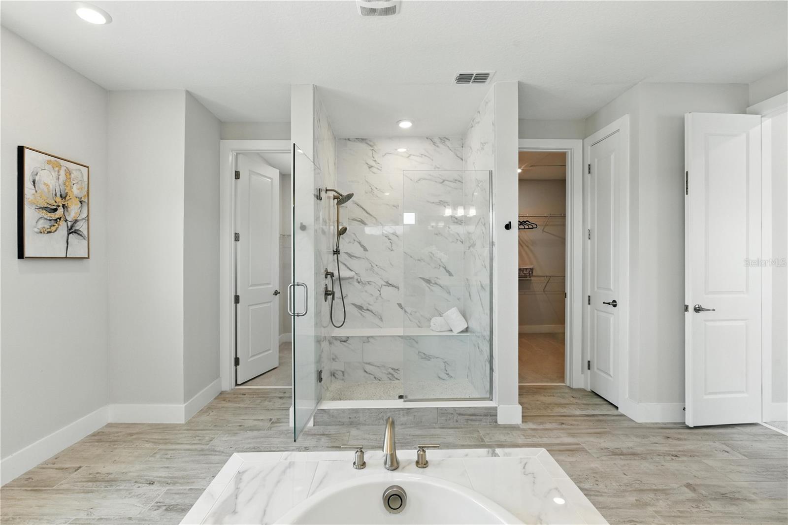 3198 SAILING PIER AVE