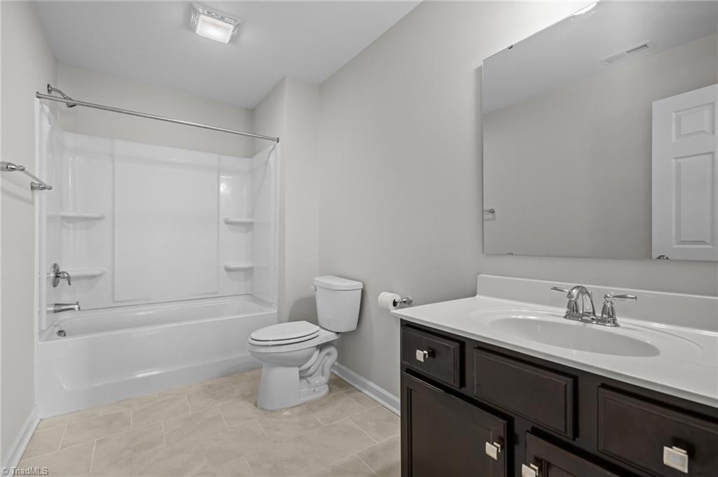 907 Walkertown Guthrie Road, Winston-Salem