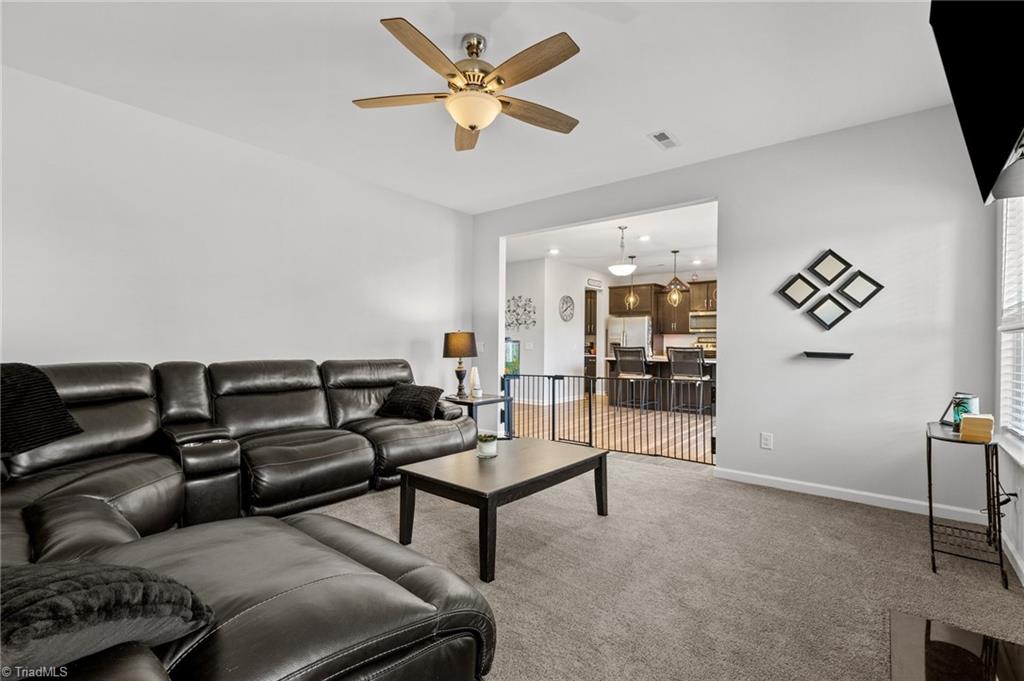 907 Walkertown Guthrie Road, Winston-Salem