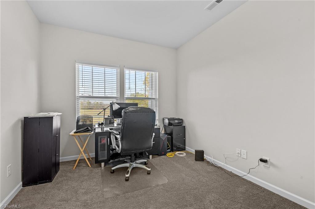 907 Walkertown Guthrie Road, Winston-Salem