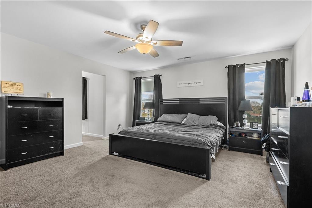 907 Walkertown Guthrie Road, Winston-Salem