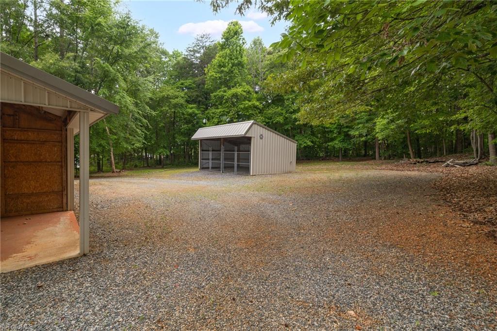 104 Willowbrook Drive