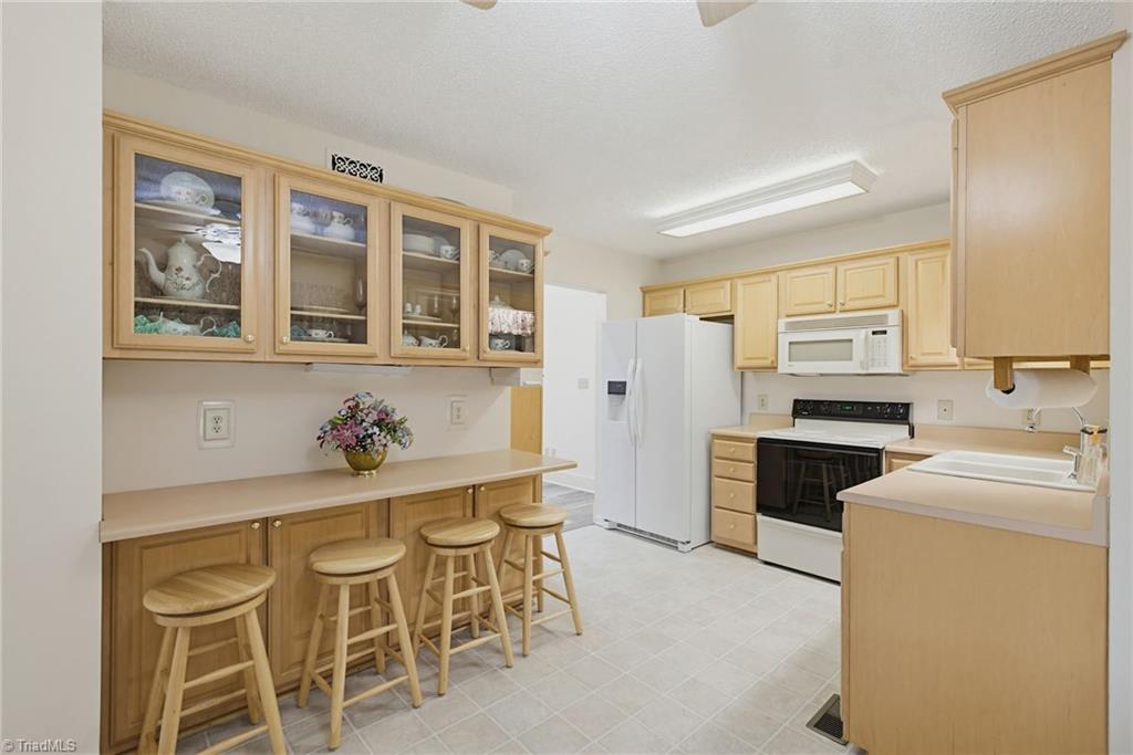 104 Willowbrook Drive