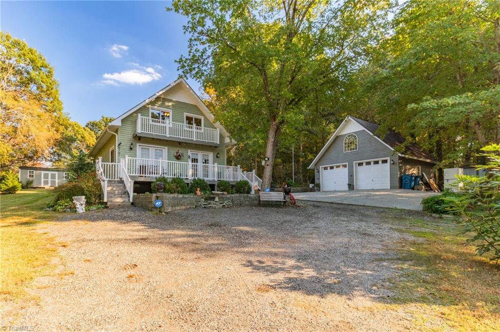 6707 Chadmoor Court