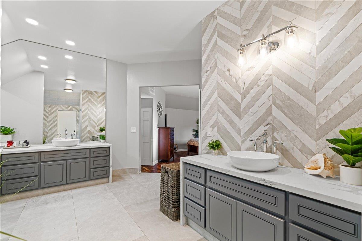 14662 Stonebridge DR