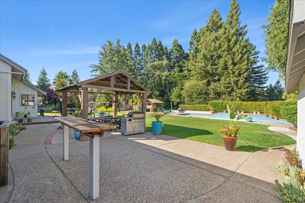 14662 Stonebridge DR