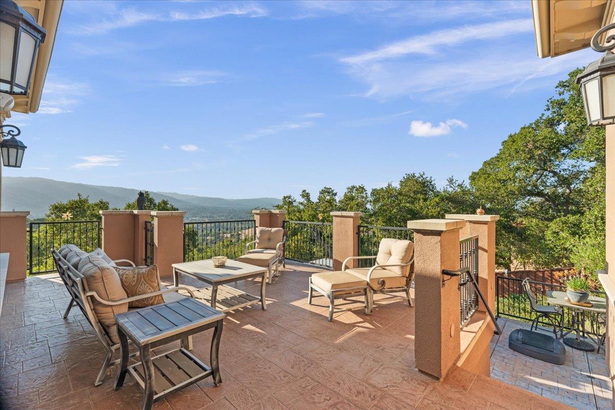 15315 Santella Court